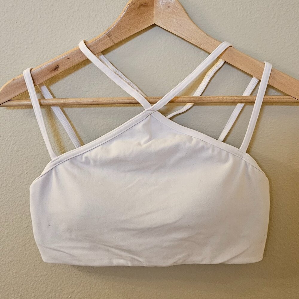 Lululemon Strappy Nulu Bra
